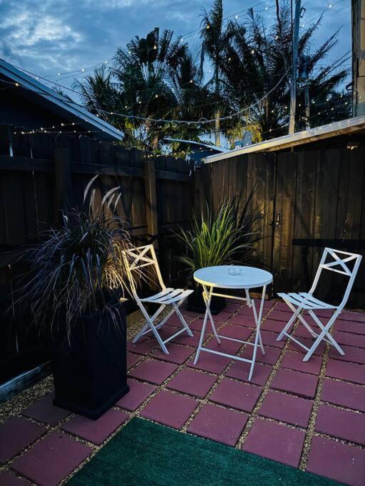 Studio With Terrace Near Hard Rock-Patio 할리우드 외부 사진