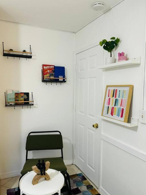 Studio With Terrace Near Hard Rock-Patio 할리우드 외부 사진